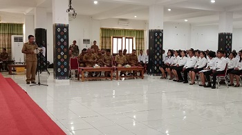 BKPSDMD Mabar  Gelar Acara Penyerahan SK PPPK Tahap II dan CPNS Lulusan IPDN
